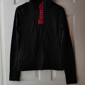 Bench zip up sweater